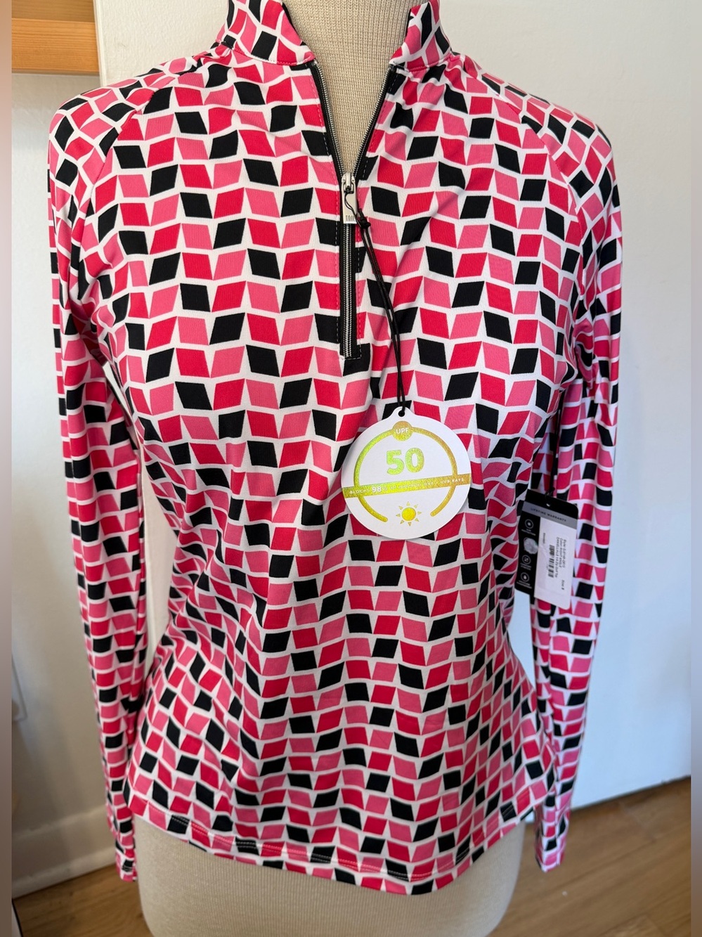 Women's Sporty Pink Geometric Half-Zip Performance Top NWT